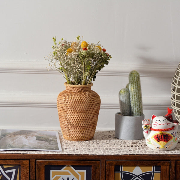 Woven Rattan Floral Vases: Decorative Tabletop Flower Baskets