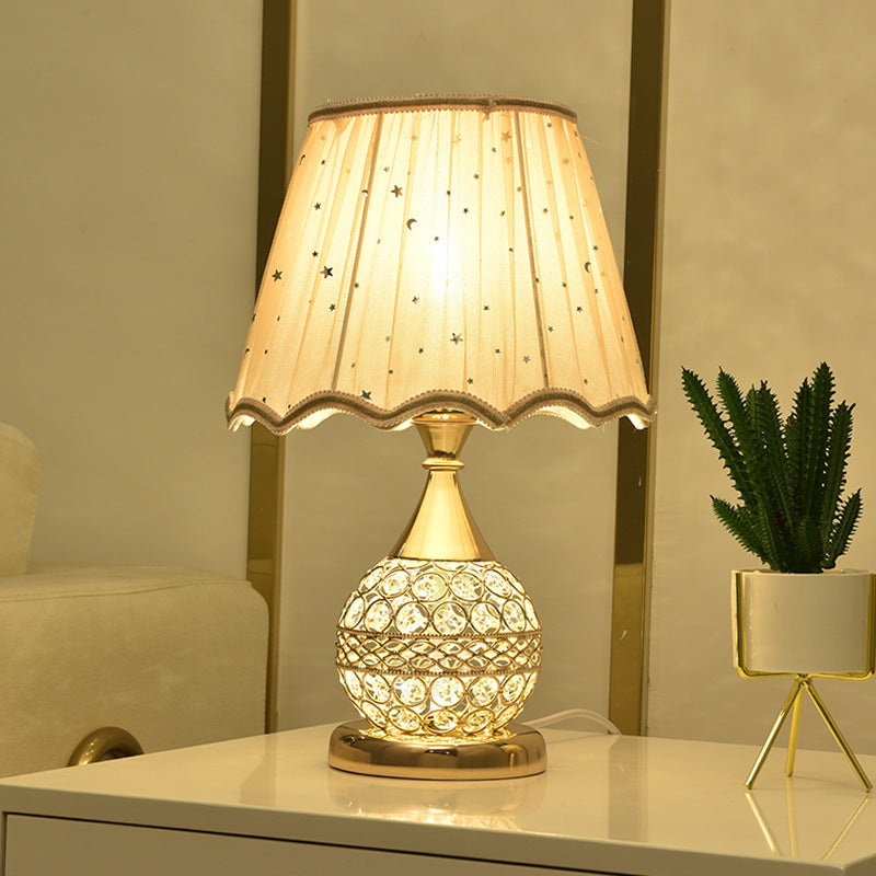 Luxury Crystal Chandelier - Modern Gold LED Pendant Lamp for Living Room & Bedroom